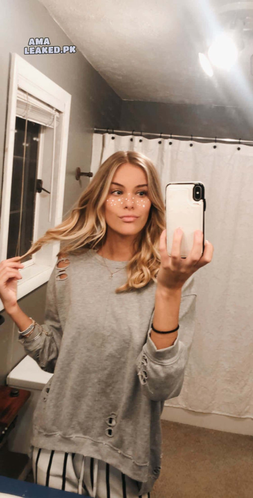 amaleaked.pk-Brooke-P-30.jpg