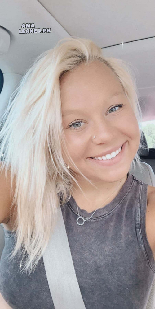amaleaked.pk-Corina-P-88.jpeg