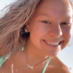 amaleaked.pk-Corina-P-95