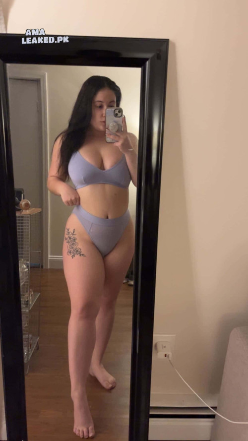 amaleaked.pk-Hannah-M-2.jpg