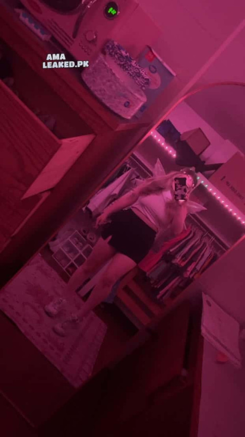 amaleaked.pk-Hayden-D-46.jpg