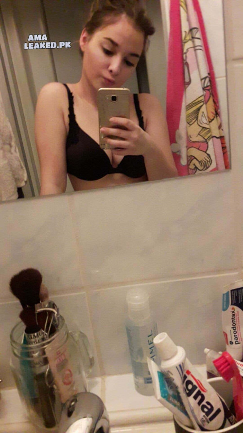 amaleaked.pk-Monica-L-50.jpg