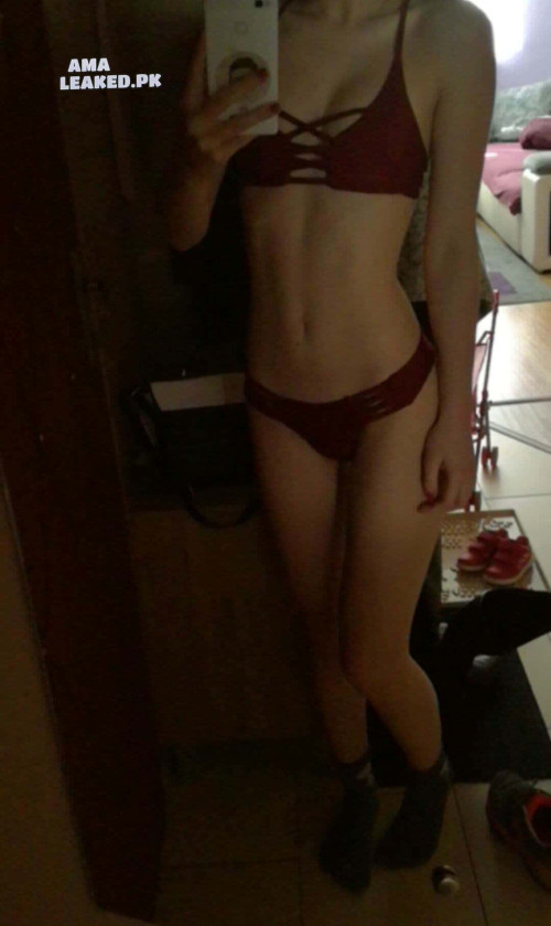 amaleaked.pk-Natalie-R-4.jpg