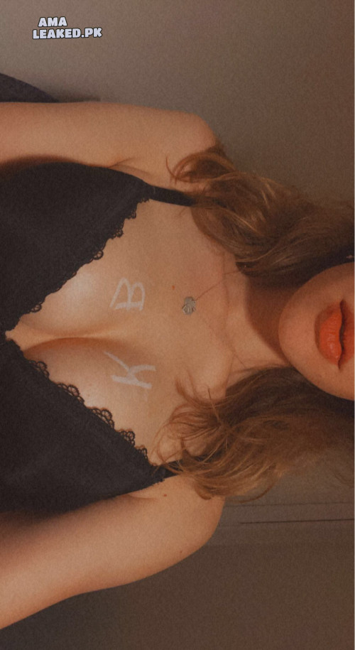 amaleaked.pk-Katie-H-73.jpg