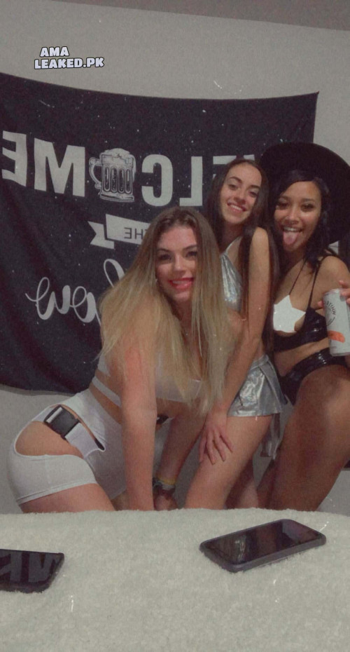 amaleaked.pk-Micah-S-24.jpg