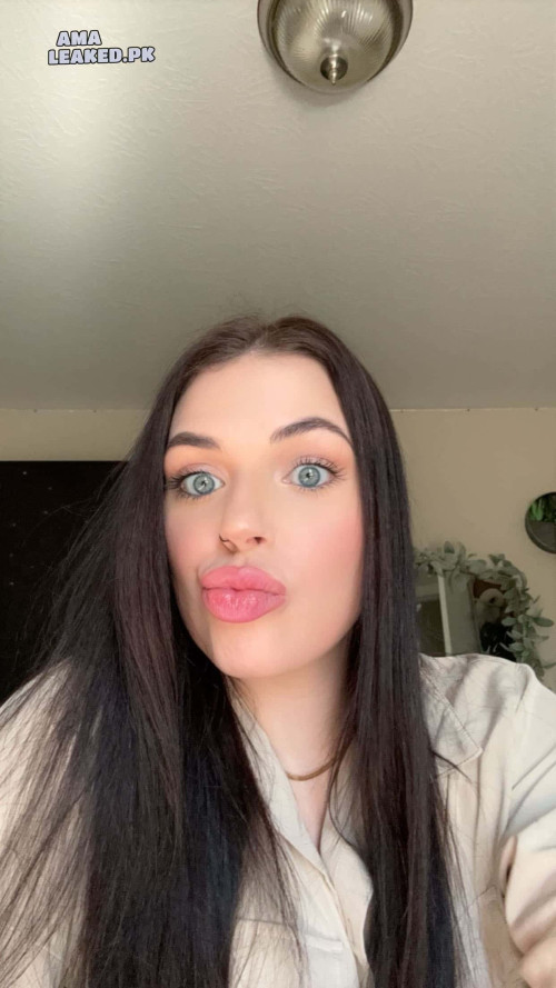 amaleaked.pk-Micah-S-55.jpg