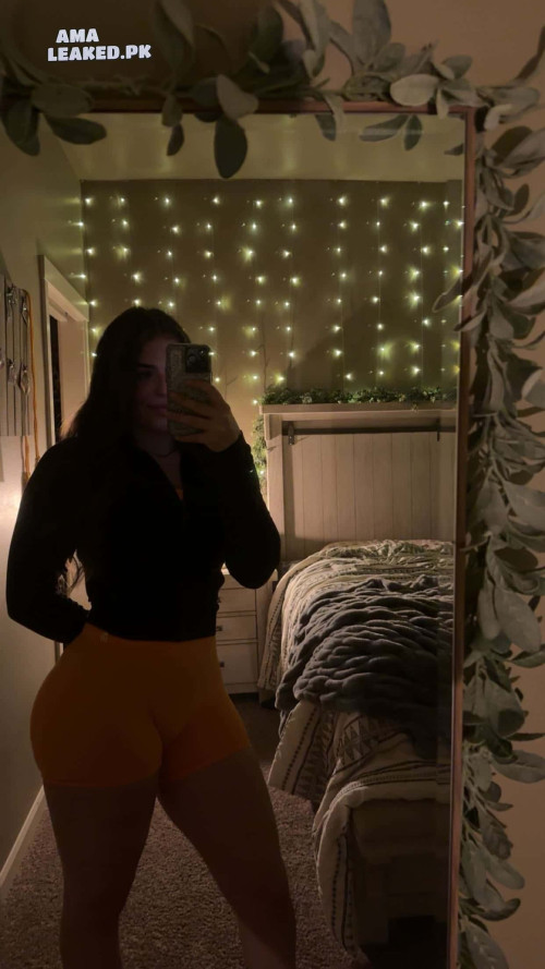 amaleaked.pk-Micah-S-76.jpg