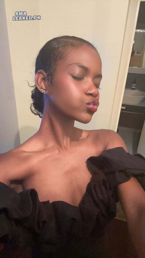 amaleaked.pk-Johniece-S-25.jpg