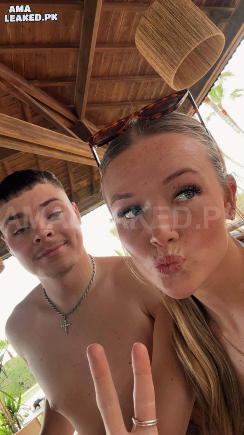 amaleaked.pk Laura B 64