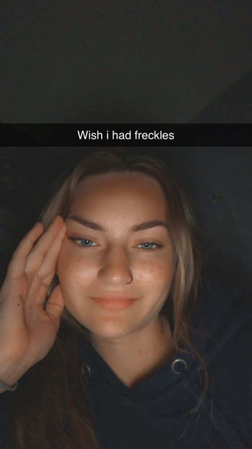 amaleaked.pk Grace K 43