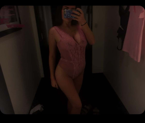 amaleaked.pk Grace K 49