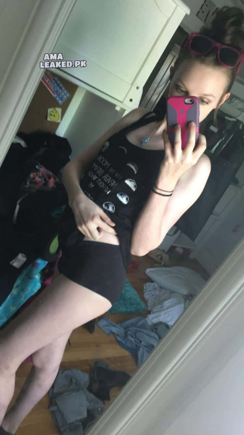 amaleaked.pk-Amber-Gregoire-44.jpg