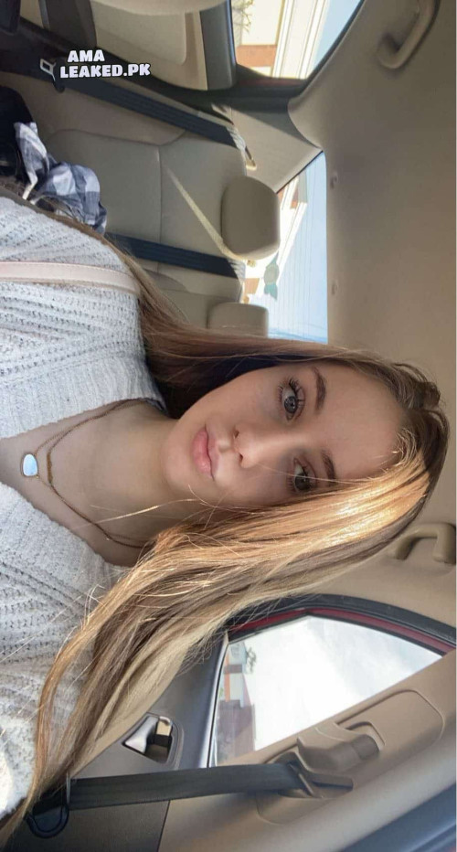 amaleaked.pk-Caroline-34.jpg