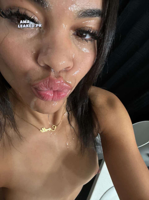 amaleaked.pk-Camille-Higginbothan-37.jpg