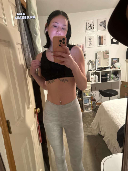 amaleaked.pk Julia Hoffman 18