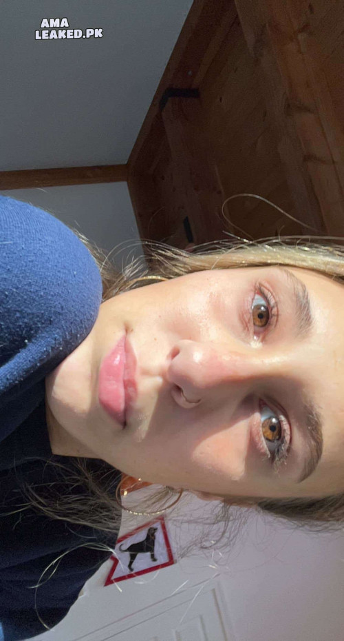 amaleaked.pk Rosa Musante 1017