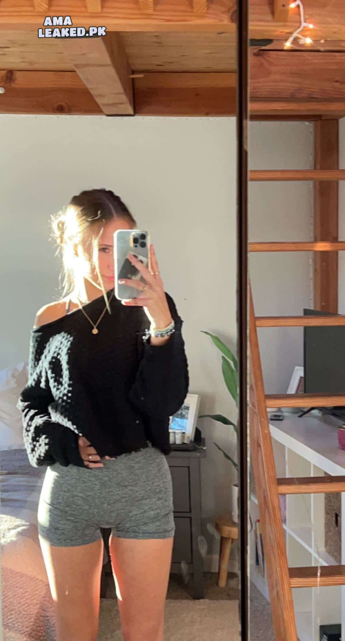 amaleaked.pk Rosa Musante 1358