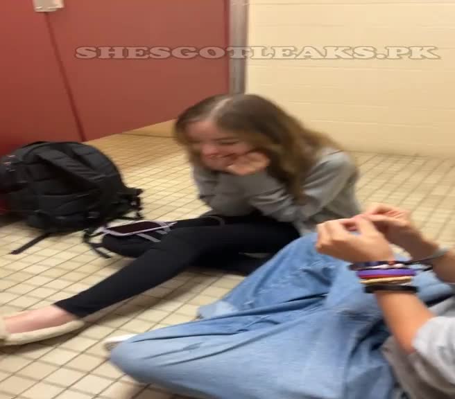 amaleaked.pk-Rosa-Musante-251.mp4