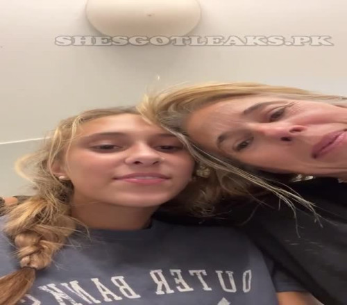 amaleaked.pk Rosa Musante 427