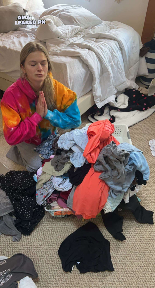 amaleaked.pk Rosa Musante 802