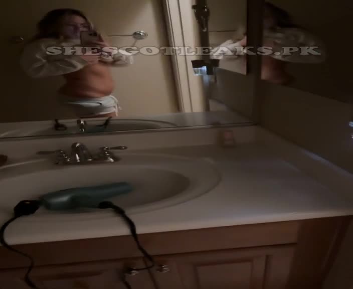 amaleaked.pk-Madelyn-Jungemann-271.mp4