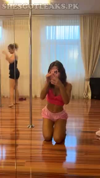 amaleaked.pk-Diana-Onyshko-1521.mp4