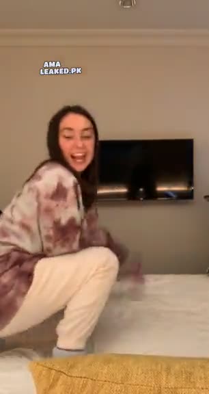 amaleaked.pk-Jamie-Debellonia-342.mov