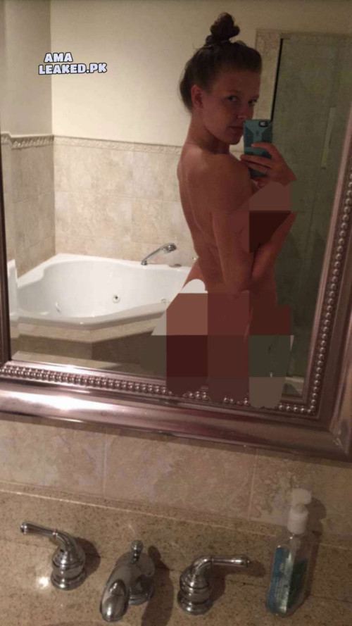 amaleaked.pk-Hannah-Riddle-267.jpg