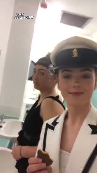 amaleaked.pk-Jenny-Glover-91.mp4