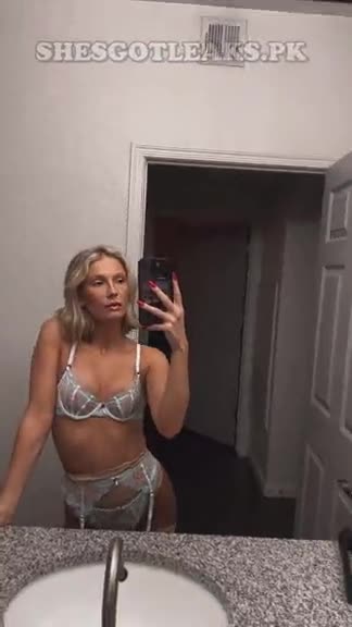 amaleaked.pk-Hannah-Lyne-393.mov