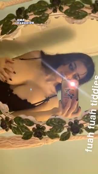 amaleaked.pk Alyson Rocha 226
