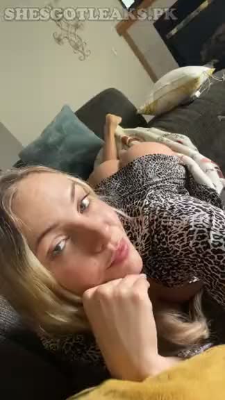 amaleaked.pk Sheyanne Walter 250