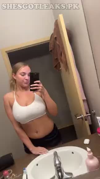 amaleaked.pk Sheyanne Walter 321