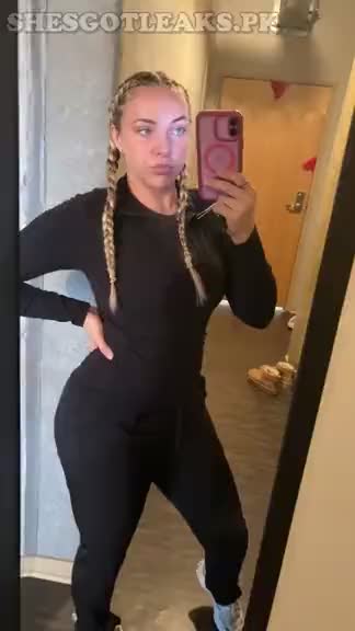 amaleaked.pk Sheyanne Walter 455