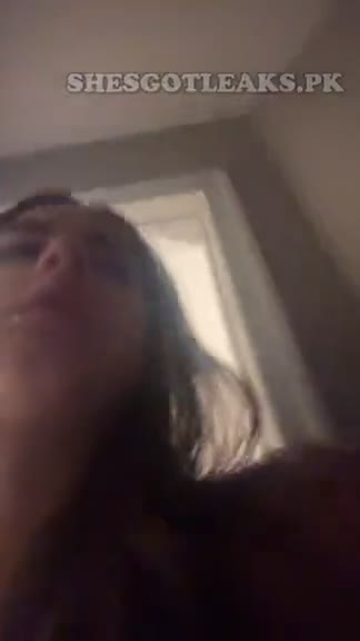 amaleaked.pk-Livia-Loozen-2.mp4