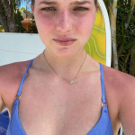 amaleaked.pk-Kennedy-Bell-1a54341ba7a57228e