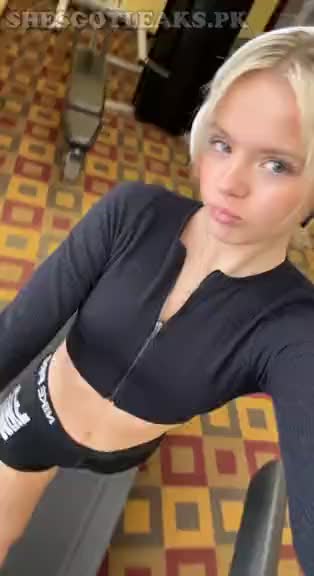 amaleaked.pk-Reese-Holt-57.mp4