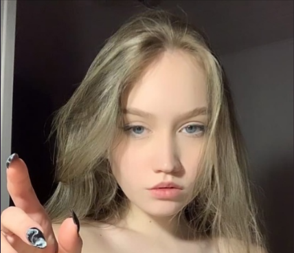 Polina Sukhanova